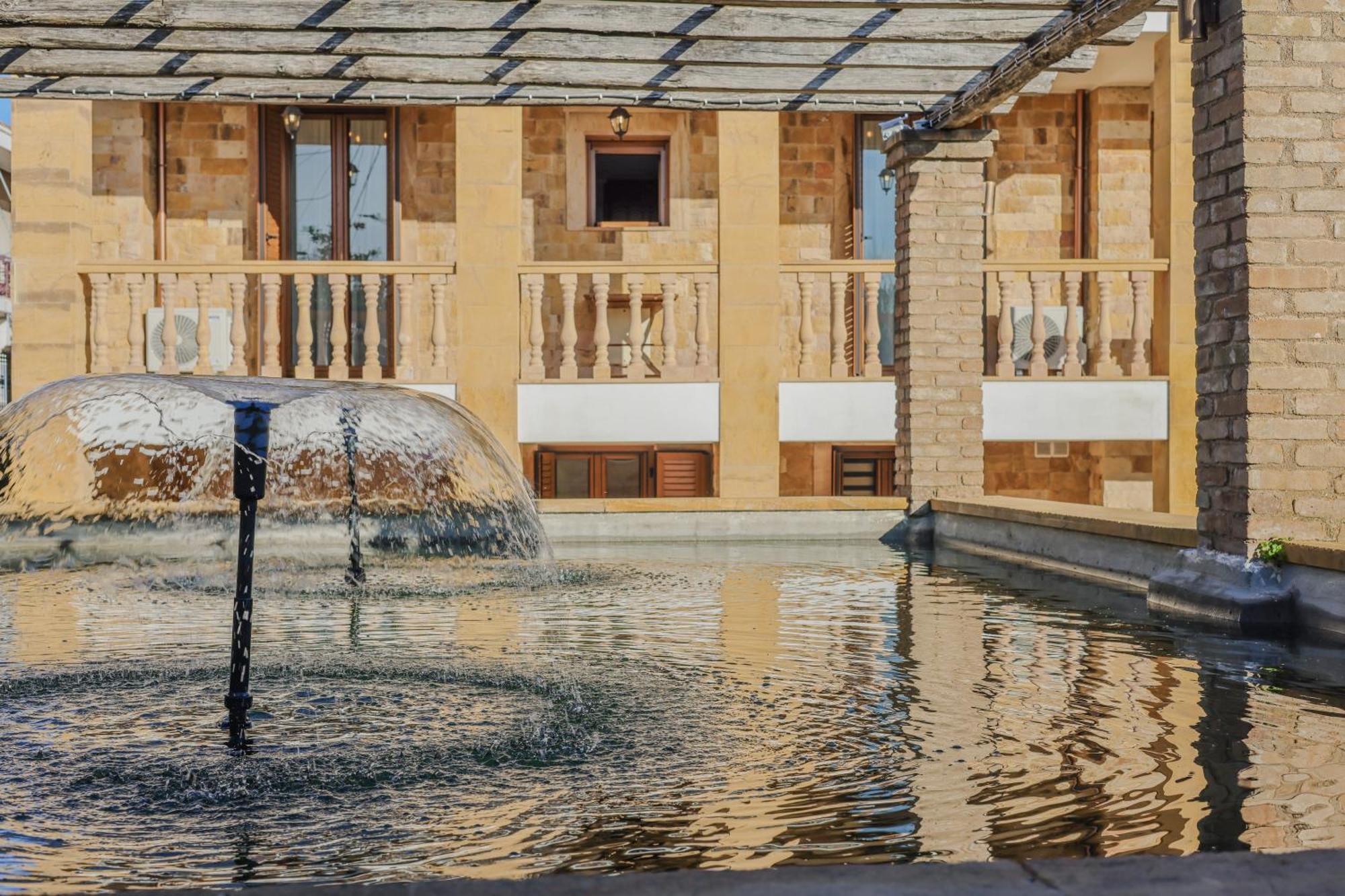 Archontiko Frideriki Luxury Apartments Хиос Экстерьер фото